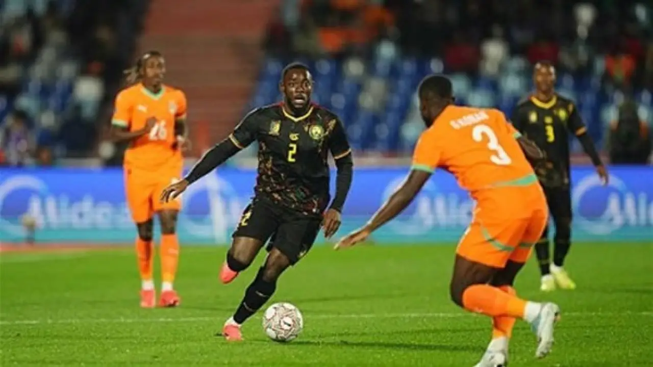 زلزال في بوركينا فاسو.. قرار مفاجئ يطيح بالمدرب بعد صدمة الخروج الإفريقي الحزينة