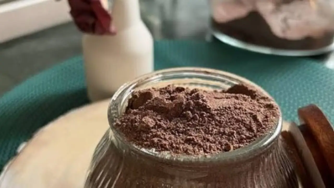 سر نكهة الكافيهات.. مكون سري في منزلك ينهي أسطورة عبوات الهوت شوكليت الجاهزة