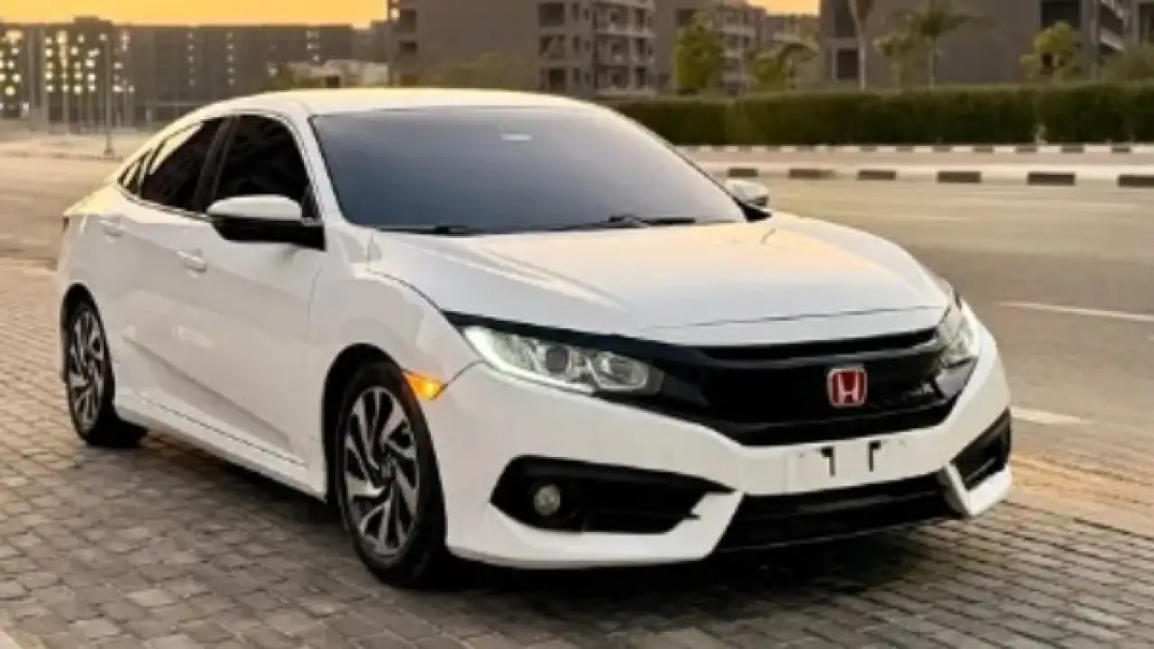 سعر لا يصدق.. هوندا سيفيك تزلزل سوق السيارات المستعملة بمفاجأة غير متوقعة