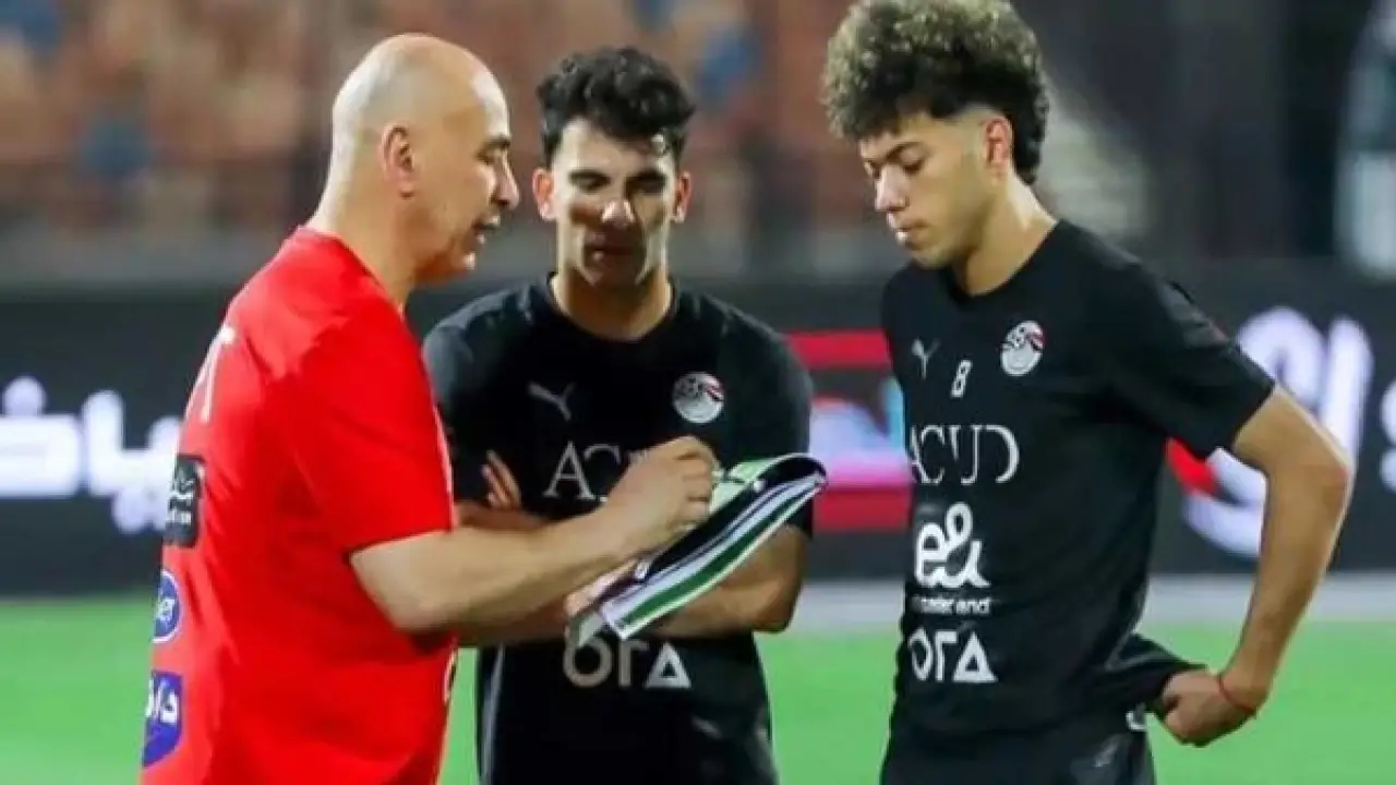 صدام السنغال المرتقب.. حافلة الفراعنة تغادر الفندق وسط ترتيبات استثنائية تحسم المشهد بملعب طنجة