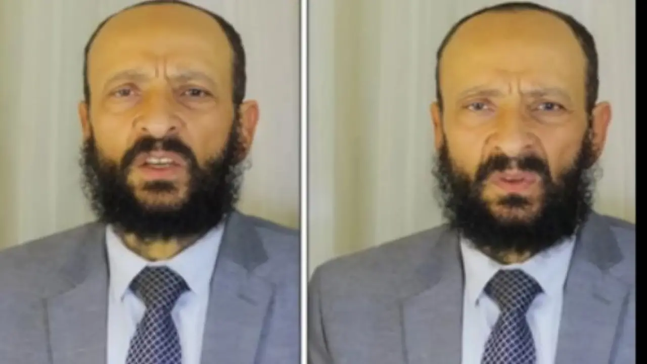 طبيب مصري ينهار.. ابنه يفجر مفاجأة حول استيلاء أشقائه على ثروة والدهم بالكامل