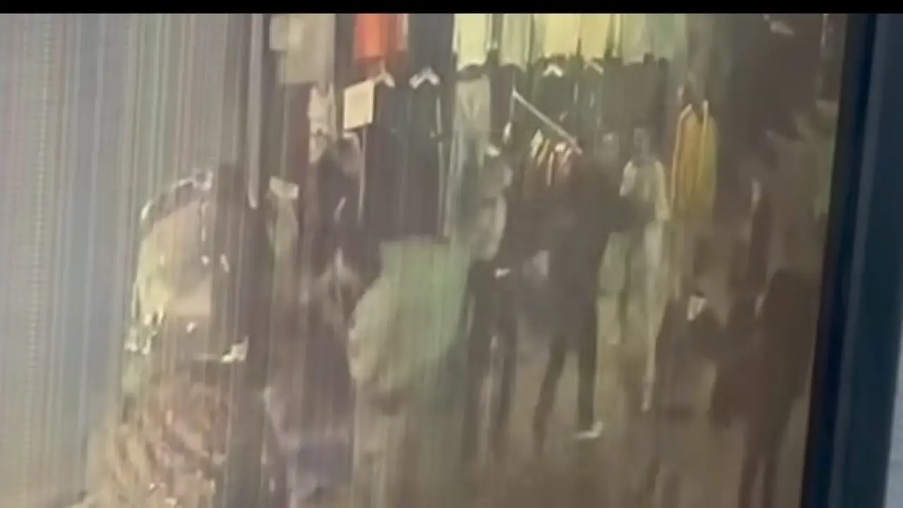 فاجعة في بشتيل.. محامٍ ينهي هدوء المنطقة باعتداء صادم ومقطع فيديو يوثق الكارثة