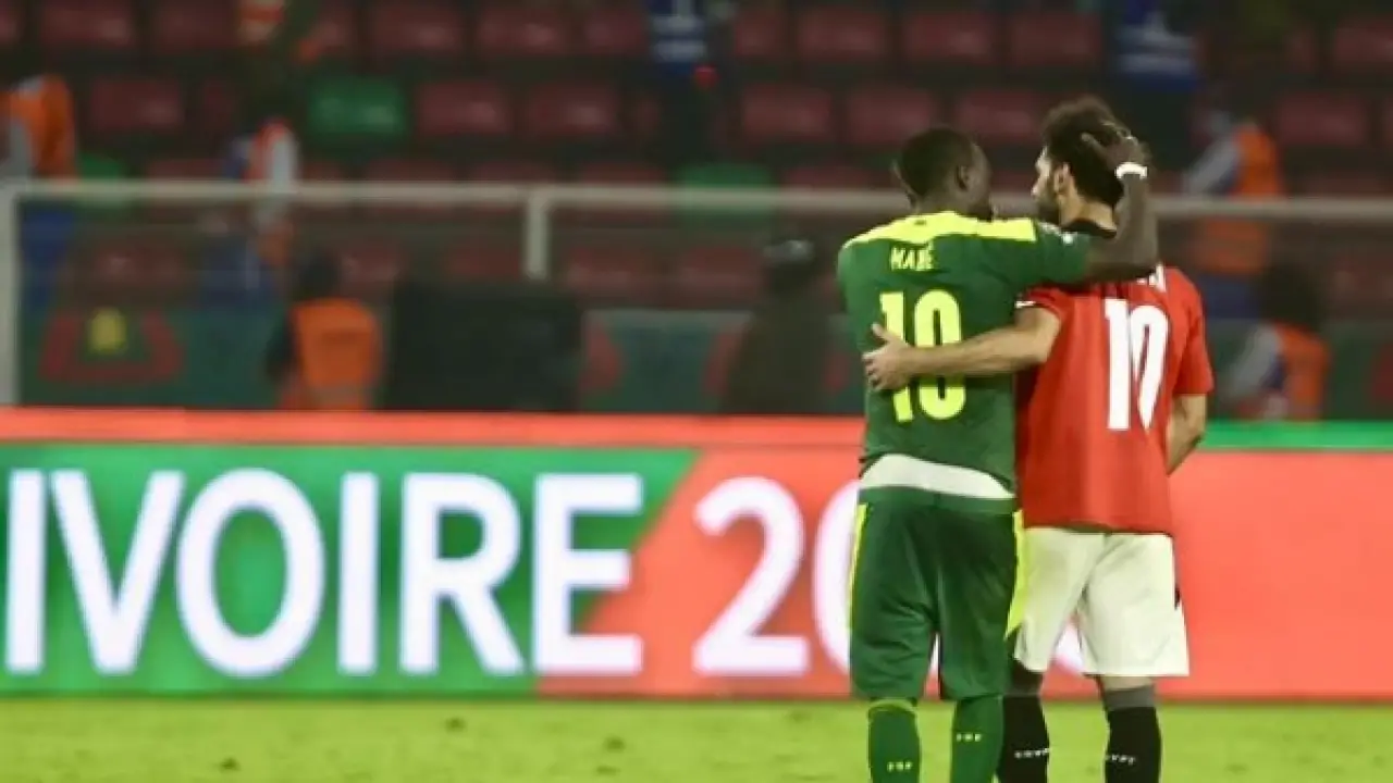 مفاجأة صلاح ومرموش.. تشكيل منتخب مصر أمام السنغال يصدم الجماهير قبل الموقعة المرتقبة