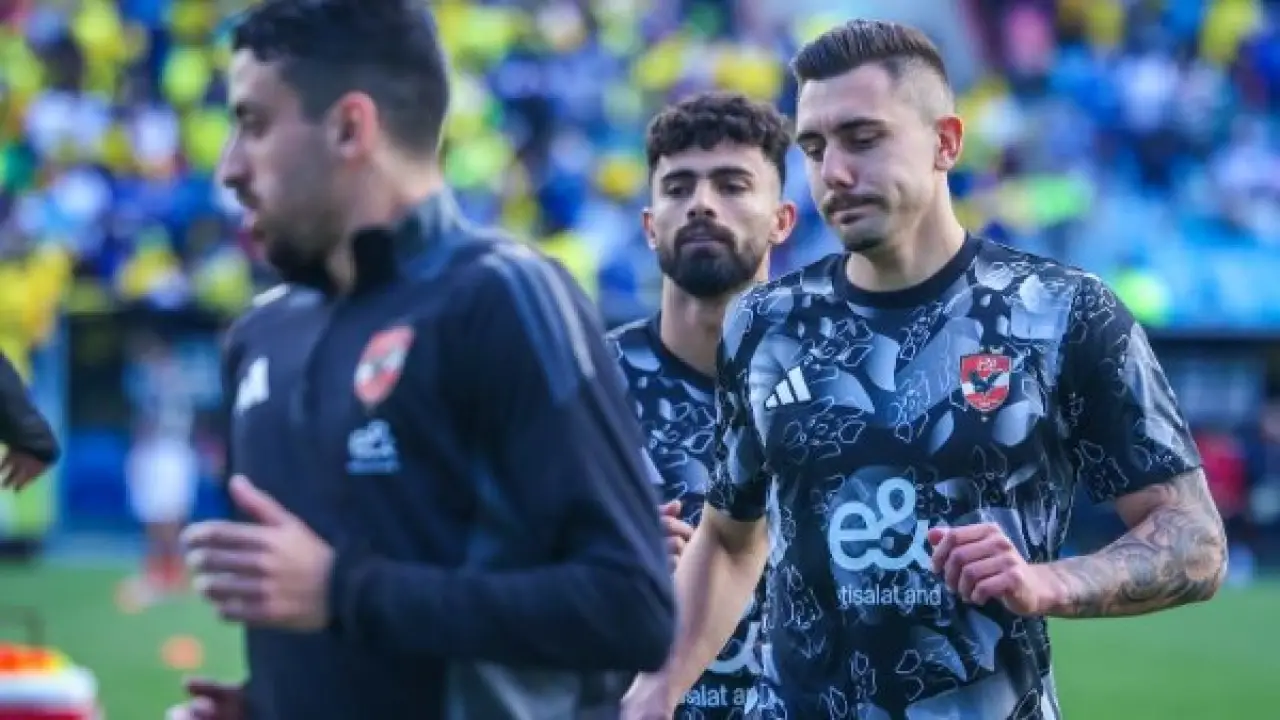مفاجأة في الأهلي.. تألق جراديشار يصدم الجهاز الفني ويقلب موازين التشكيل الأساسي