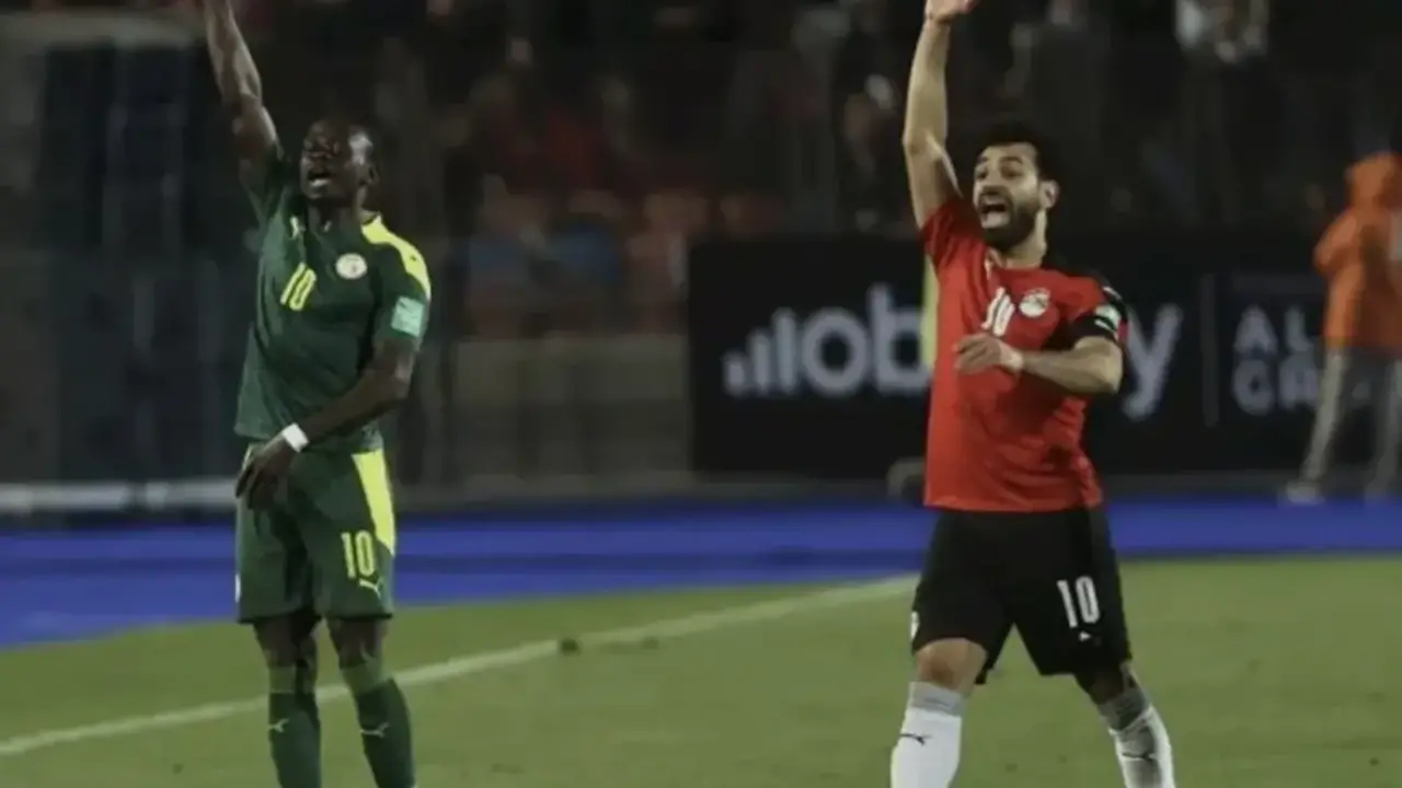 مواجهة الثأر.. تشكيل منتخب مصر أمام السنغال يصدم الجماهير قبل صافرة البداية الأطول