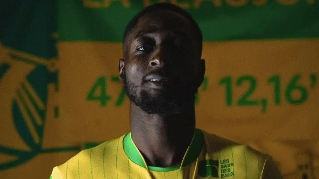 نجم بوخوم في نانت.. صفقة كبرى تنهي صراعاً شرساً لضم الموهبة الأفريقية المنتظرة