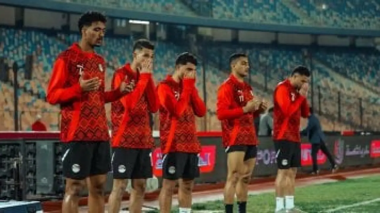 نجوم الفراعنة.. إنذار الغياب يهدد القوام الأساسي قبل صدام السنغال المرتقب بمارس 2026