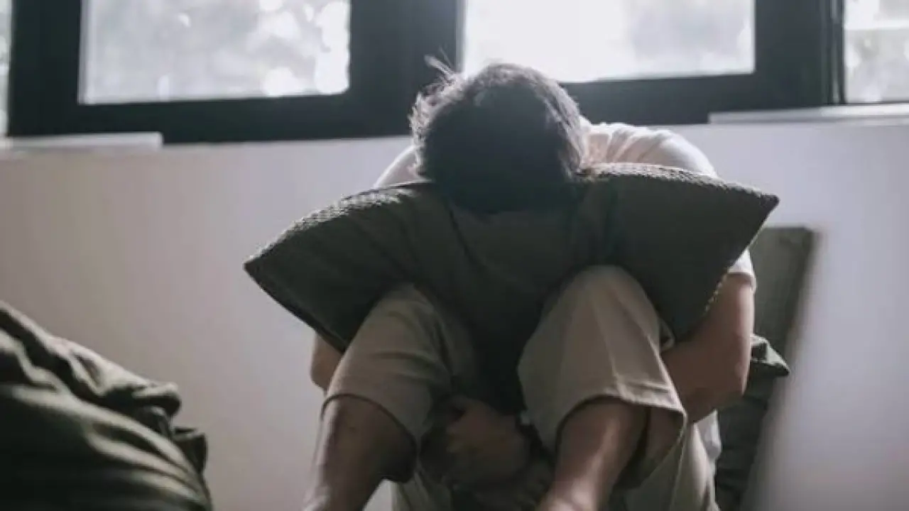 ألم المعدة المفاجئ.. علامة صامتة بمجرد ظهورها تستوجب التوجه الفوري إلى الطوارئ