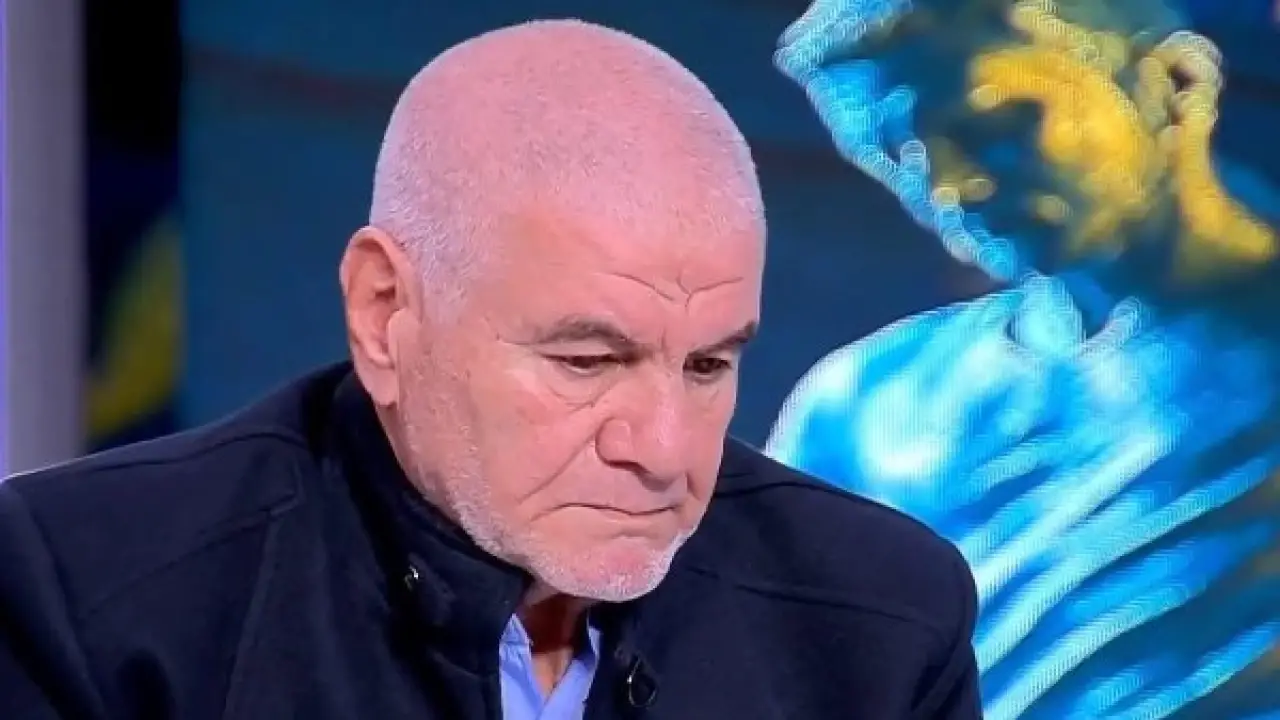 إكرامي يحطم الصمت.. هجوم ناري يزلزل مكانة محمد الشناوي داخل قلعة الأهلي