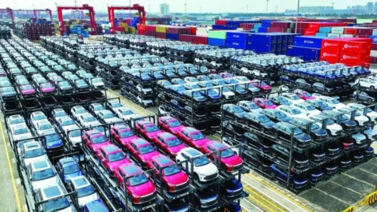 اتفاق السيارات الكهربائية.. قرار صيني حاسم ينهي أزمة الرسوم الجمركية مع أوروبا