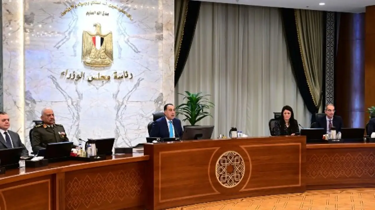 تعديل وزاري مرتقب.. مصادر تحسم الجدل بشأن تغيير حقائب سيادية في الحكومة الجديدة