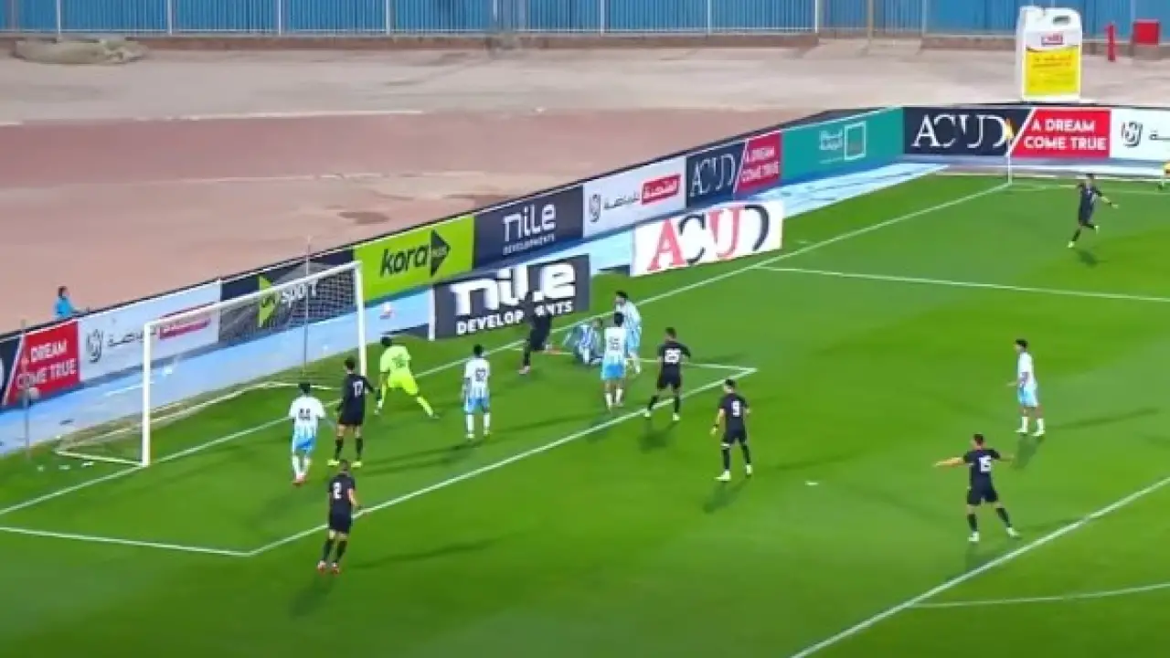 خماسية تاريخية.. بتروجيت يصدم شباب بيراميدز بزلزال تهديفي غير متوقع بكأس عاصمة مصر