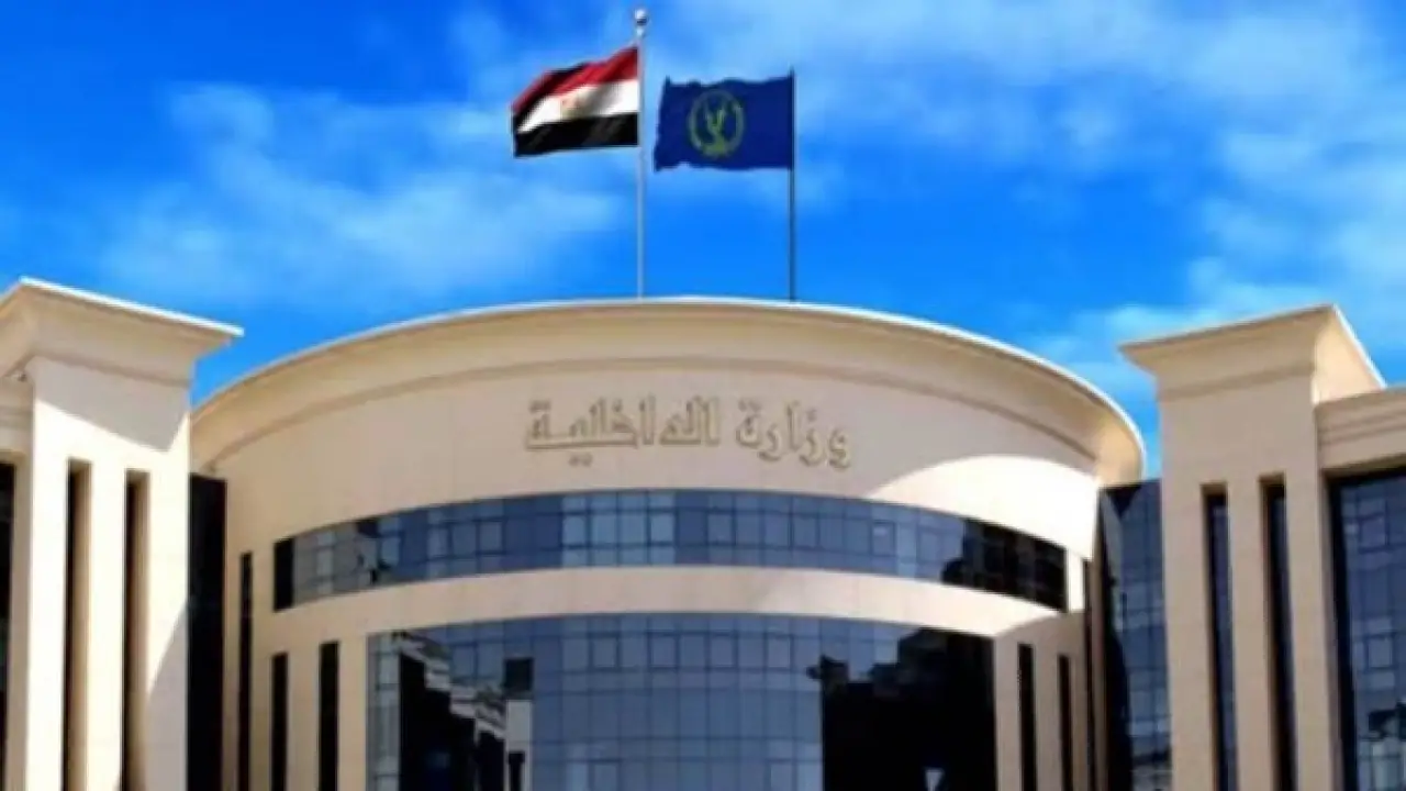 داخل محبسه.. حقيقة وفاة قيادي بارز تثير الجدل والداخلية تحسم الموقف بصدمة للجميع