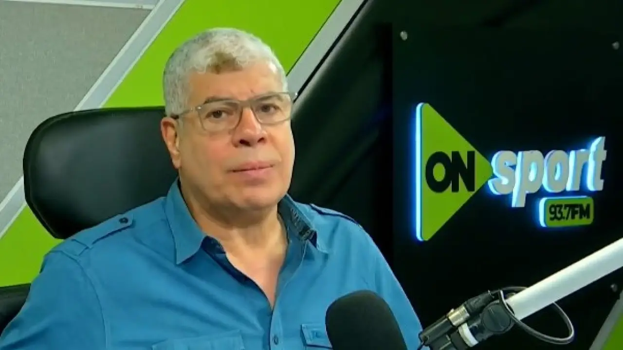 رحيل مفاجئ.. شوبير يحسم مصير نجم الأهلي قبل ساعات من إغلاق الميركاتو الشتوي