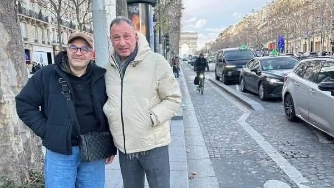رسالة من باريس.. محمد كامل يحسم الجدل حول الحالة الصحية لمحمود الخطيب