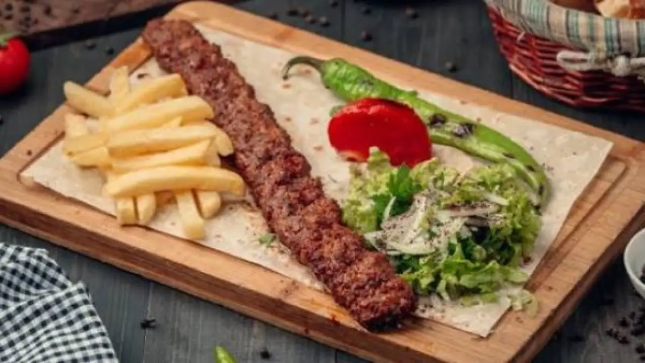 سر المهنة التركي.. مكون واحد يمنح الكباب مذاق المطاعم الأصلي في منزلك