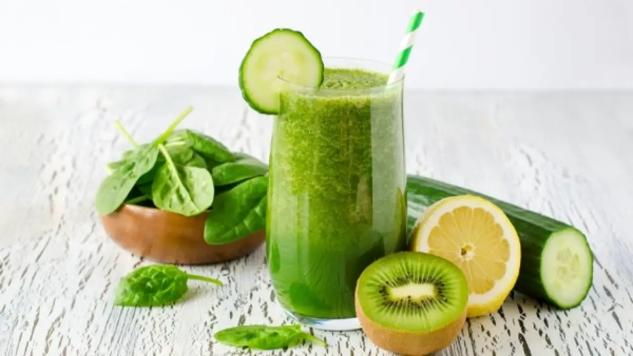 سر رشاقة 2026.. إضافة مذهلة للشاي الأخضر تخلص جسمك من السموم نهائياً