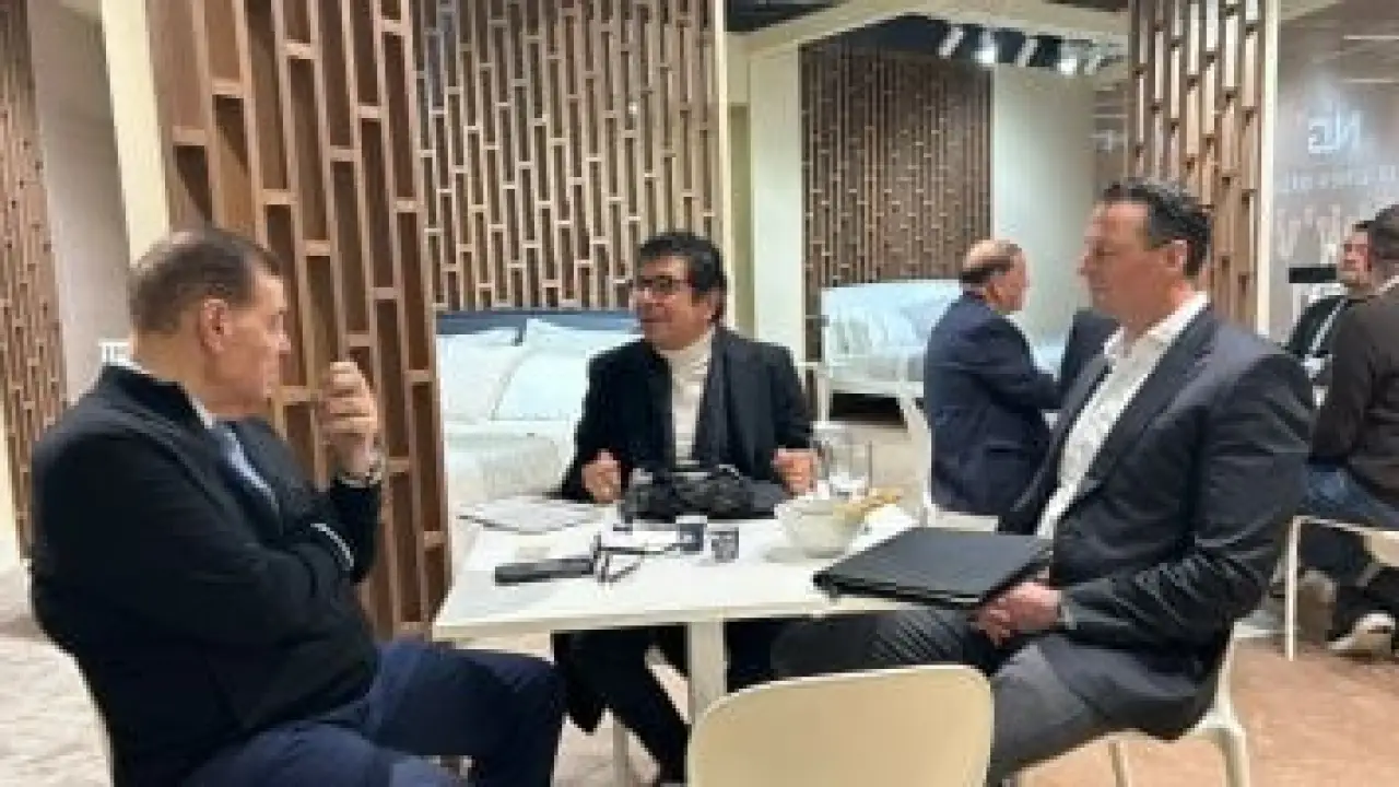 صفقة كبرى تقترب.. وفد ألماني يفاجئ الجناح المصري في فرانكفورت بقرار غير متوقع