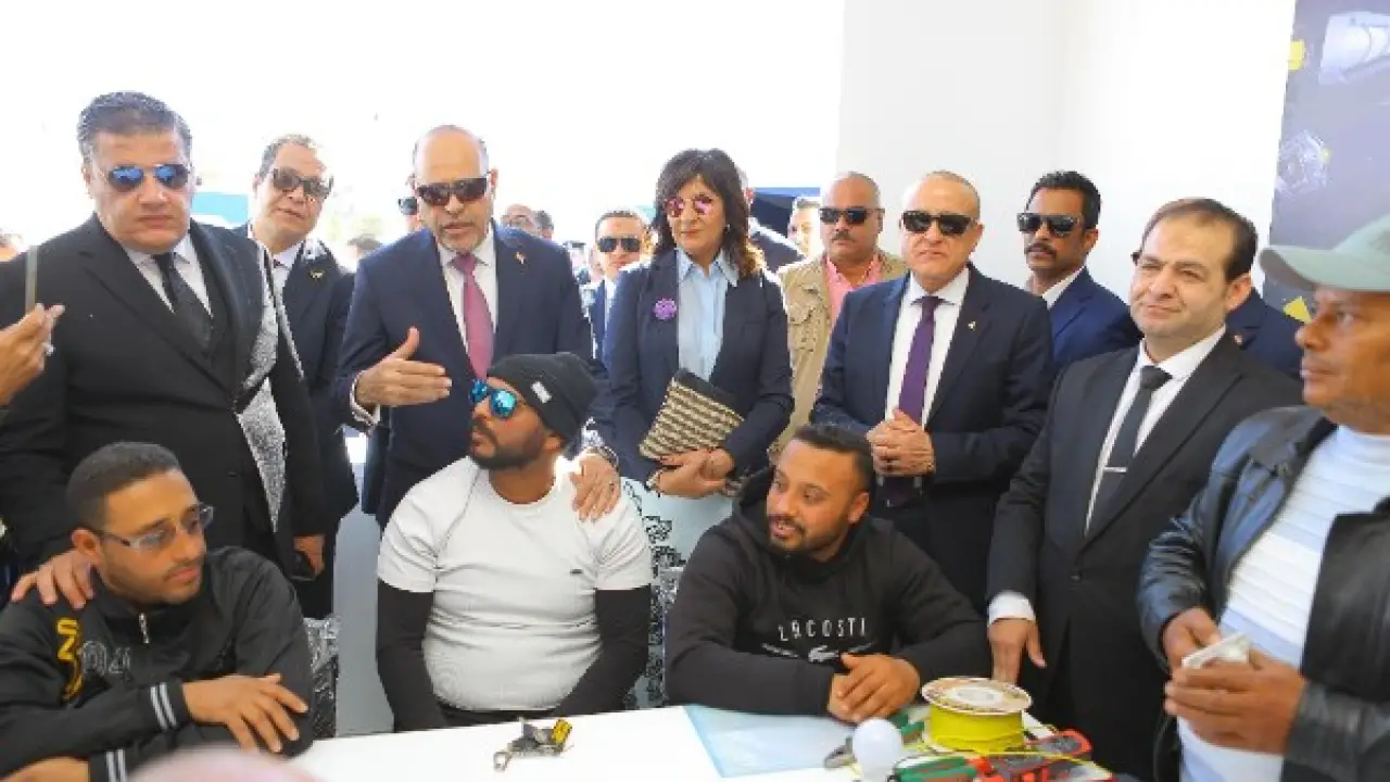 فرصة ذهبية بالأقصر.. مبادرة تمكين تفتح أبواب المستقبل أمام الشباب والسيدات وحلم التوظيف يقترب