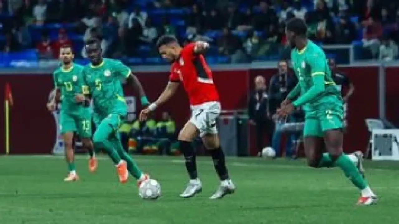 محمود البنا يفجرها.. كواليس الظلم التحكيمي تلاحق منتخب مصر في مواجهة السنغال المصيرية