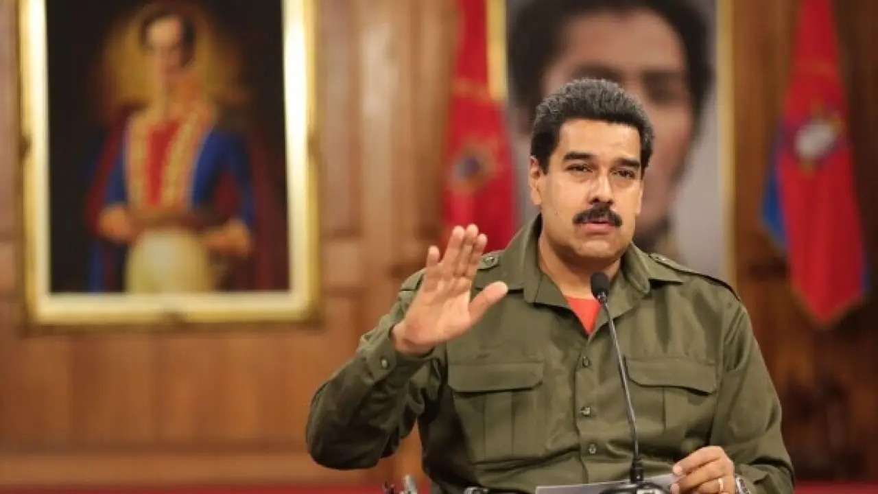 من قلب السجن.. رسالة مشفرة من رئيس فنزويلا تثير قلق واشنطن ونقاشات العالم