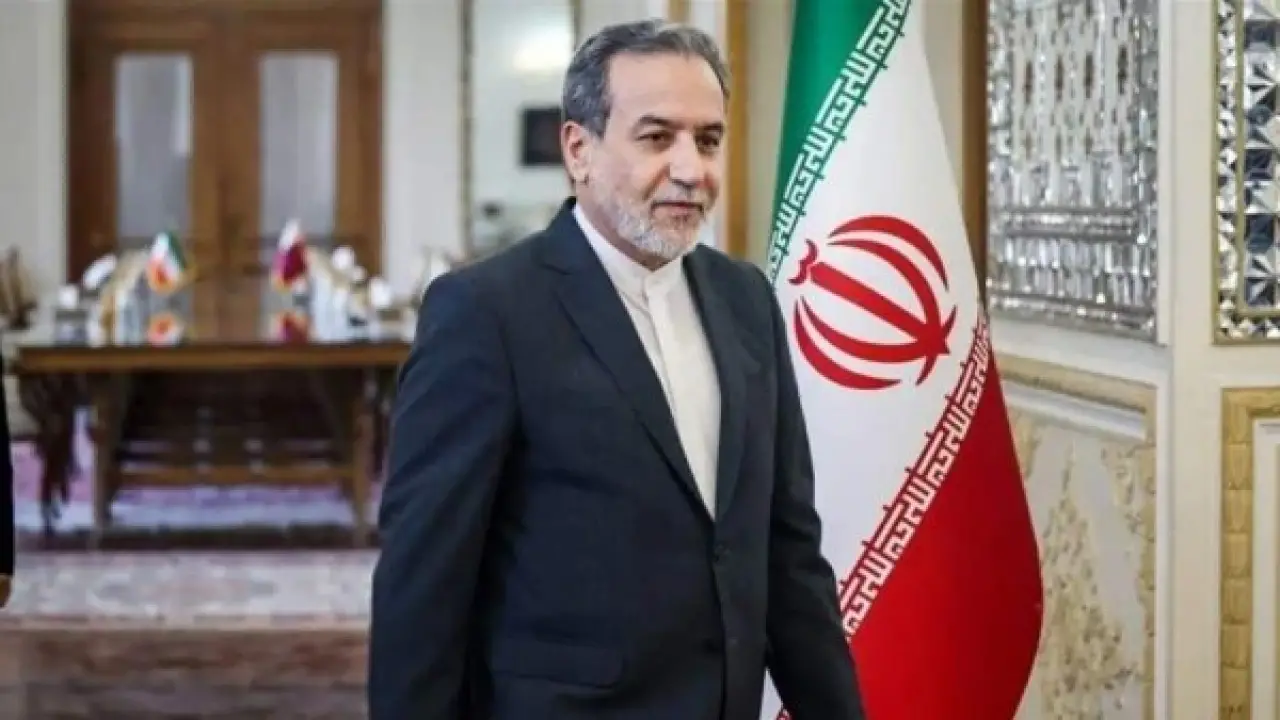 وزير الخارجية الإيراني.. تصريحات مفاجئة تحسم الجدل بشأن تنفيذ أحكام الإعدام شنقاً