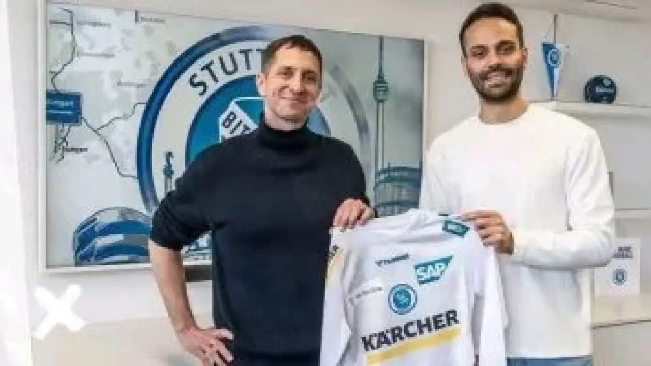 احتراف دولي مفاجئ.. شتوتجارت الألماني يحسم صفقة حارس منتخب مصر لكرة اليد