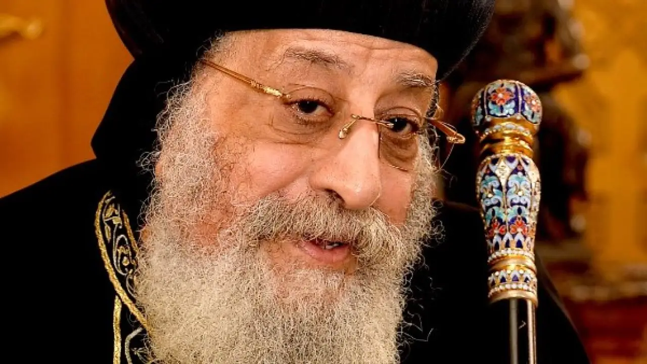 البابا تواضروس بالنمسا.. تطورات الحالة الصحية بعد جراحة دقيقة تثير قلق المحبين