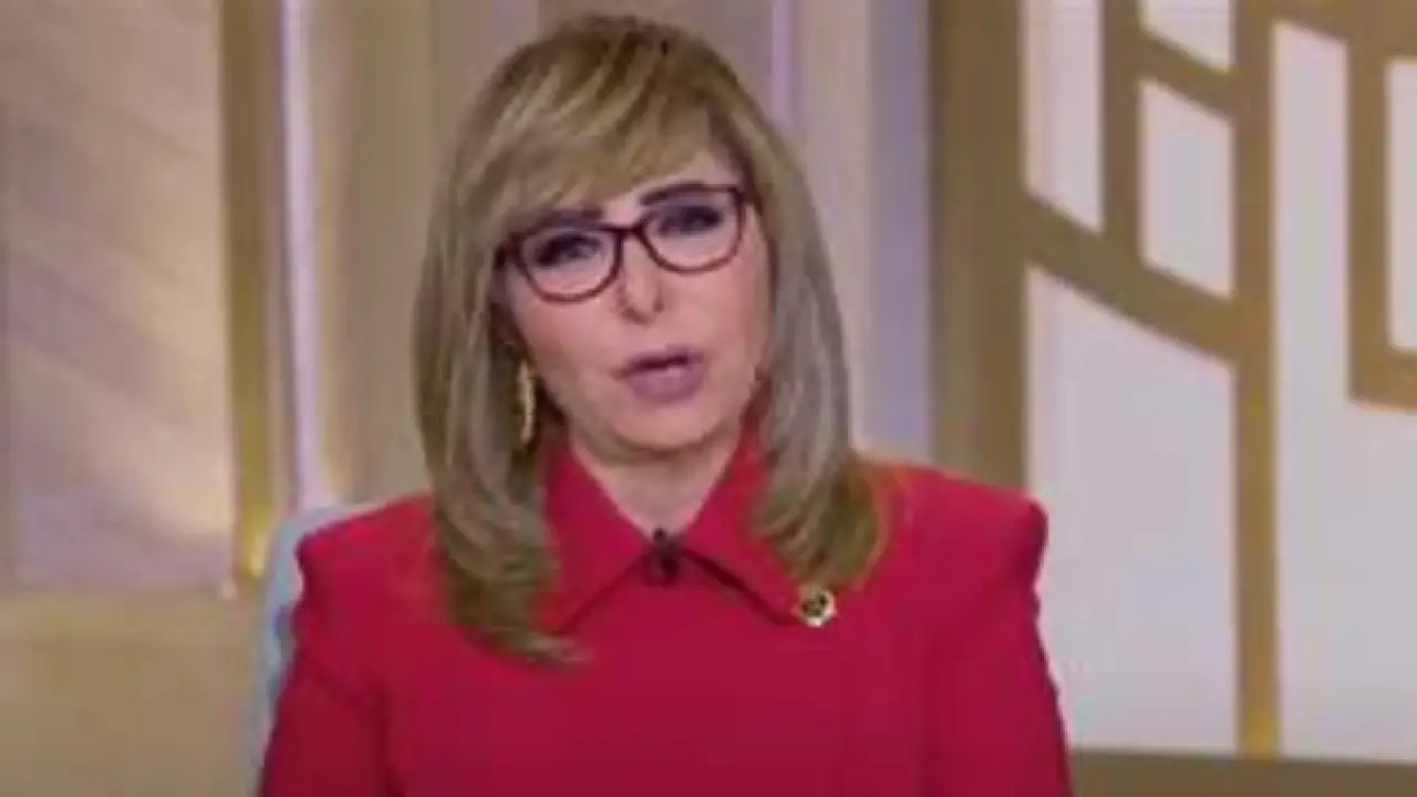 دموع لميس الحديدي.. صدمة هزيمة المنتخب أمام السنغال تنهي صمود الإعلامية الشهيرة