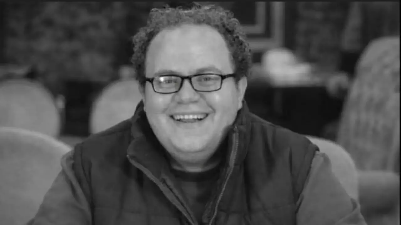 رحيل محمد الإمام.. تفاصيل اللحظات الأخيرة تثير حزن الملايين بعد صراع صامت مع المرض