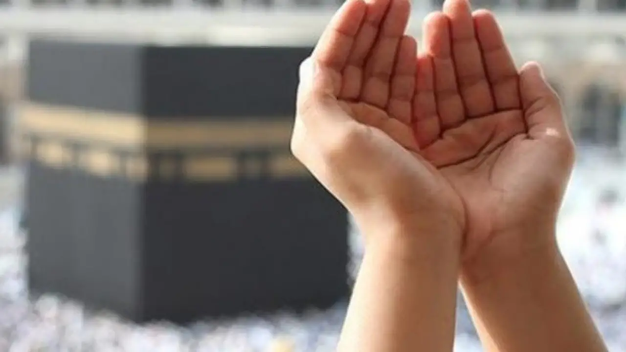 ساعات رجب الأخيرة.. 30 كلمة تنهي أحزانك وتفتح أبواب الفرج في الجمعة الختامية