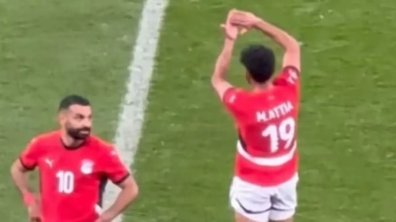 عقوبات مغلظة.. قرار "الكاف" ضد مروان عطية وصلاح محسن يخيب آمال الجماهير المصرية