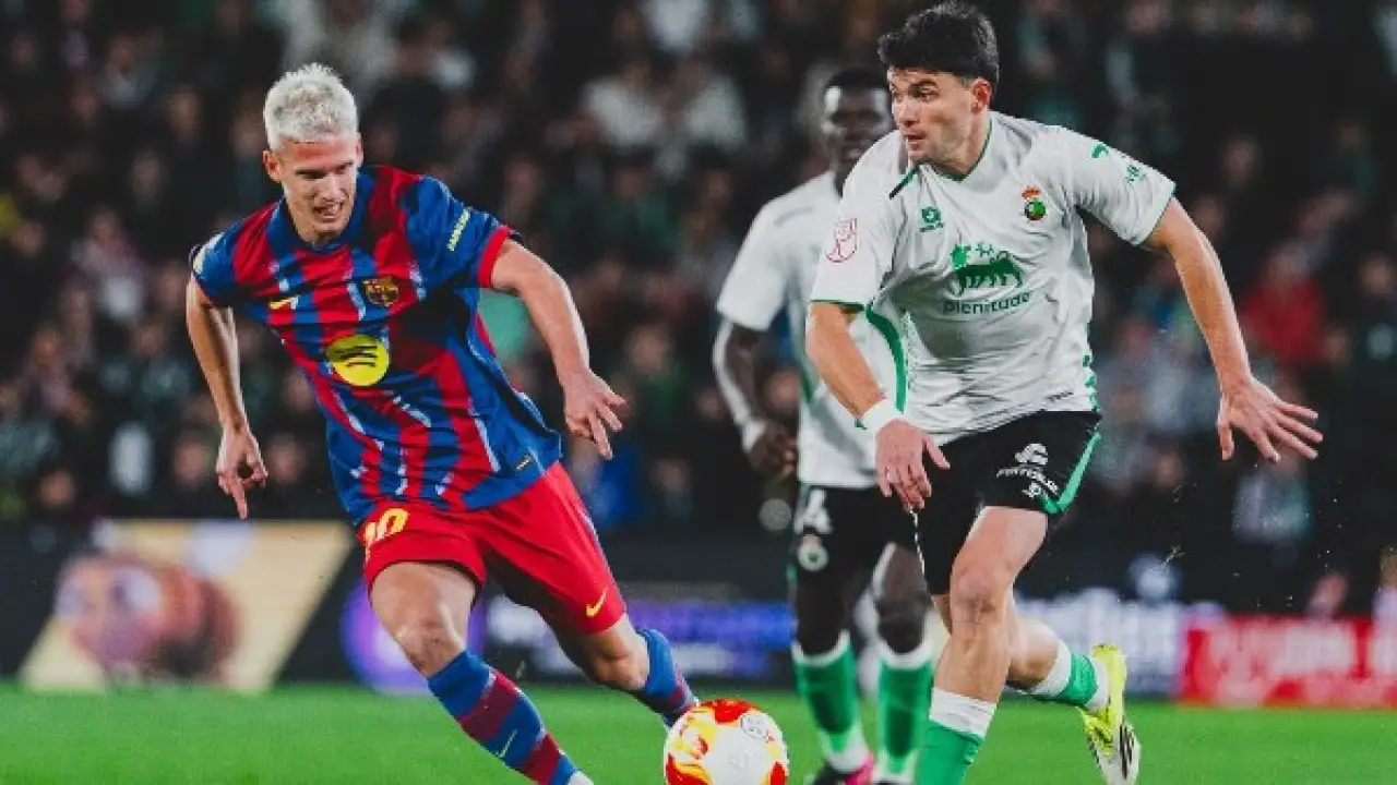 مفاجأة في إسبانيا.. برشلونة يترنح أمام راسينج في شوط يحبس أنفاس الجماهير