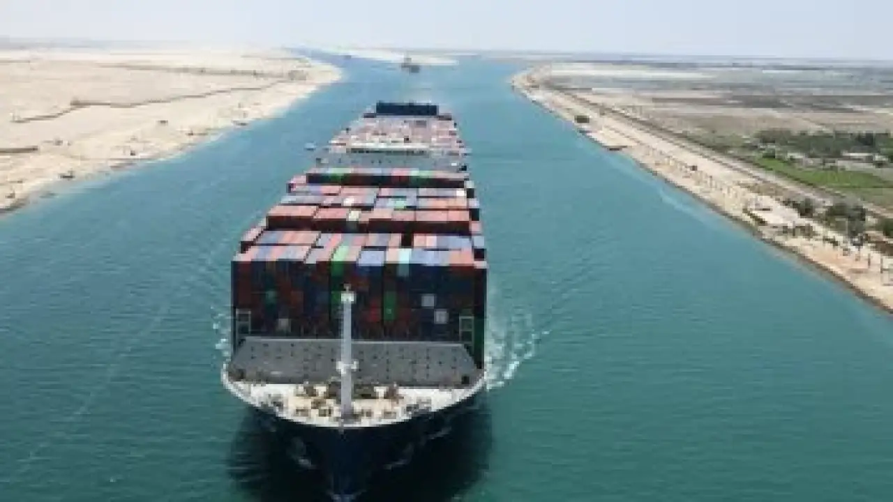 مليارات الهيئات.. خطة حكومية جديدة لإنعاش الخزانة العامة تثير تساؤلات الشارع المصري