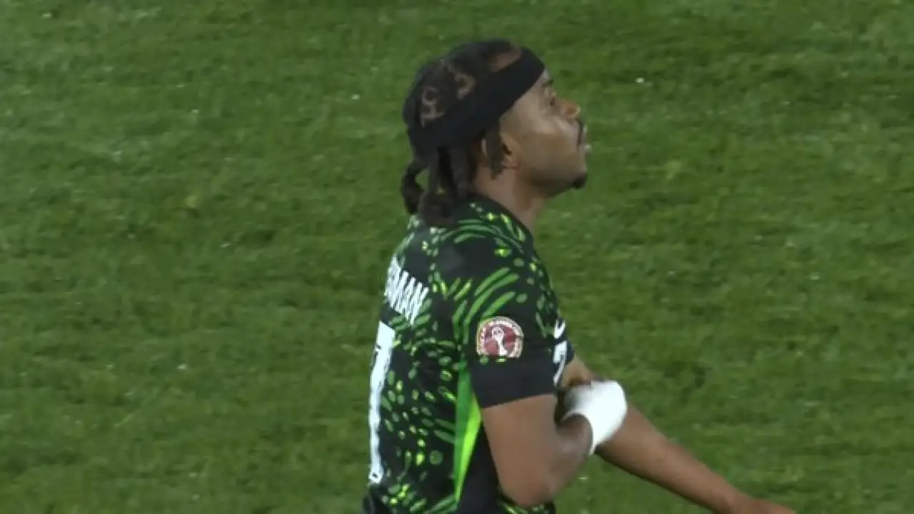 نجم نيجيريا يحذر.. شبح زلزال المغرب يطارد النسور قبل صدام الفراعنة المرتقب