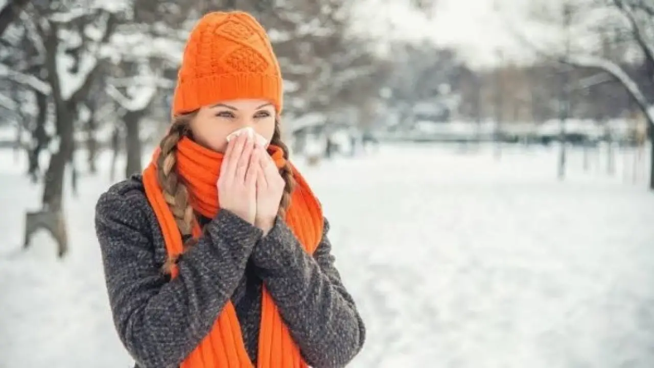 خطر داخل المنازل.. تحذير طبي يحسم الجدل بشأن عدوى الشتاء الصامتة