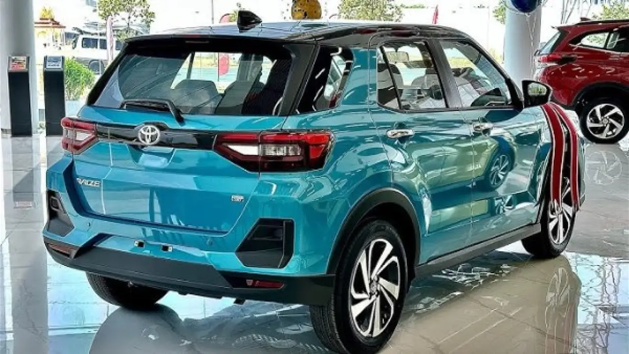تويوتا رايز 2026.. وحش الكروس أوفر الجديد يربك حسابات سوق السيارات في الإمارات