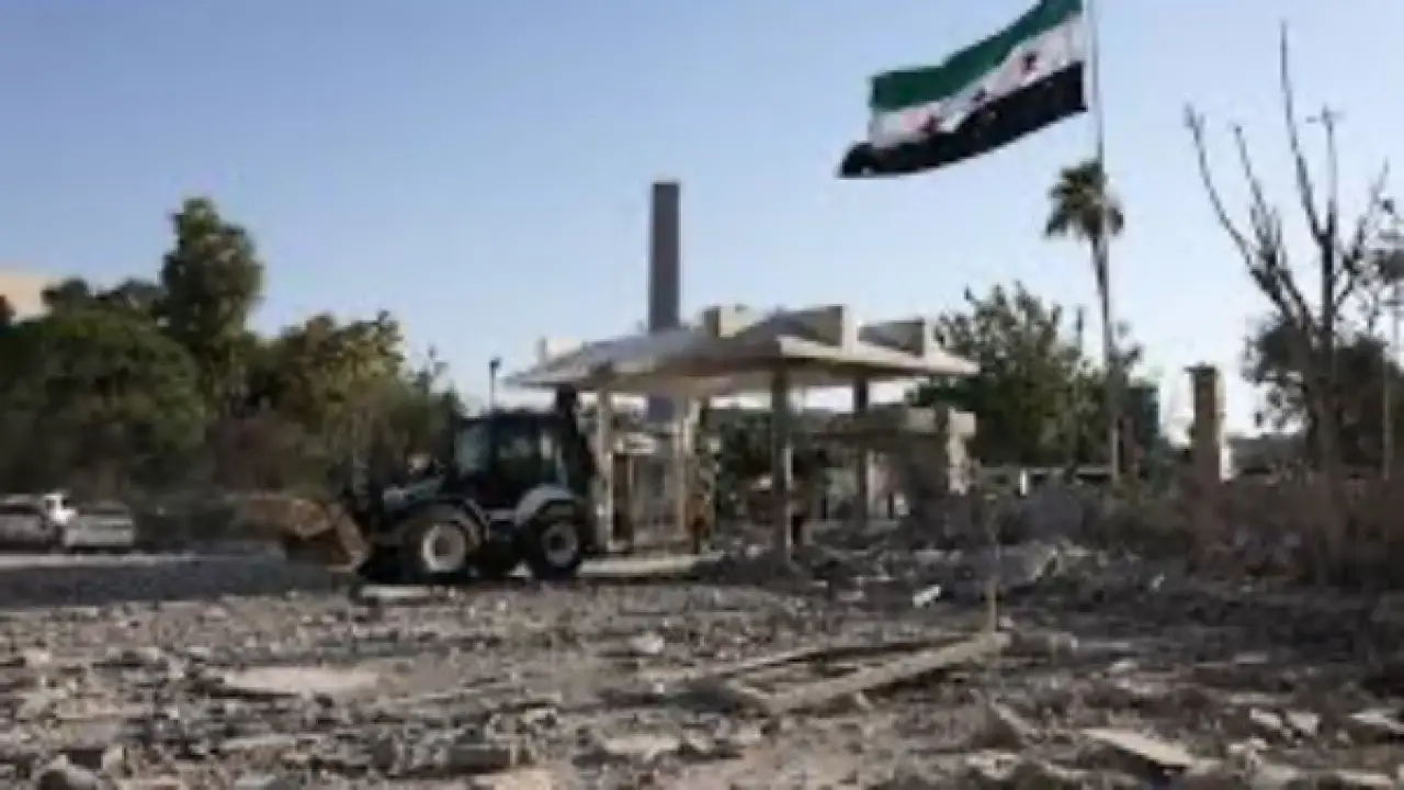 زلزال ميداني في حلب.. تحرك مفاجئ للجيش السوري ينهي نفوذ قسد في دير حافر