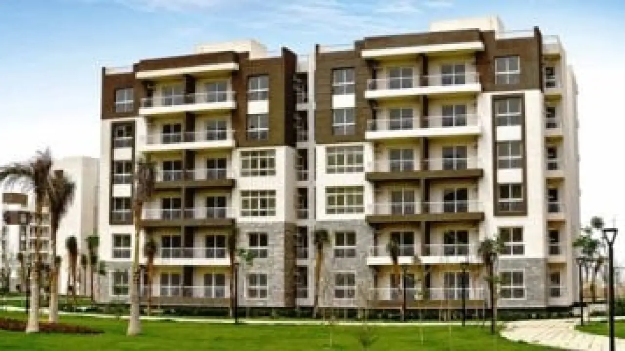 سباق المليارات بالبورصة.. صراع العقارات والبنوك يشعل تداولات مطلع 2026 بقمم قياسية