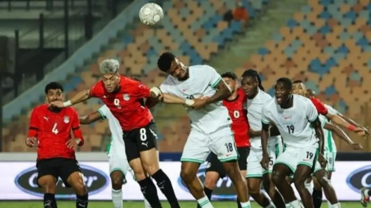 عقدة المركز الثالث.. صدمة الأرقام تهدد حلم الفراعنة قبل مواجهة نيجيريا الحاسمة