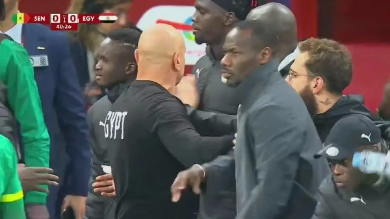 عقوبات دولية.. قرار صادم من الفيفا يربك حسابات منتخب مصر بعد موقعة السنغال