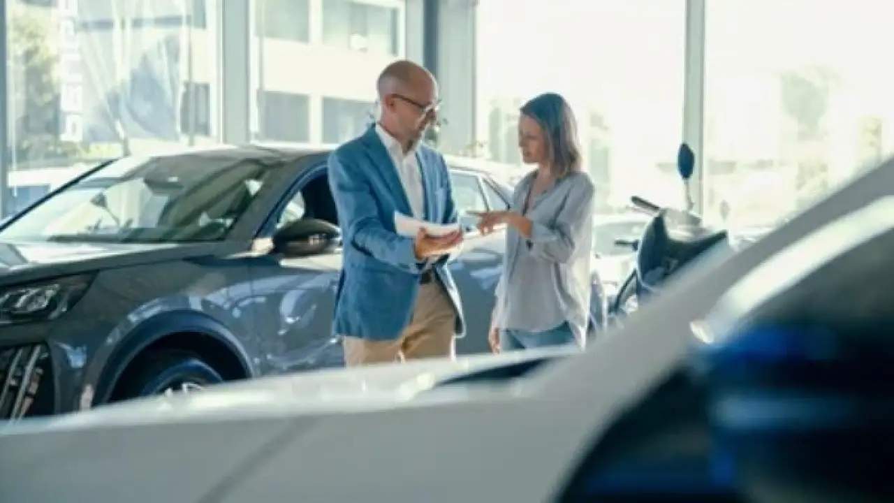 فخ الأسعار.. حيلة ذكية تمنحك أقل سعر عند شراء سيارة أحلامك في 2026