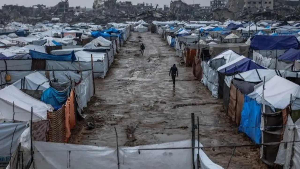 أزمة المساعدات.. تحذير مصري من إجراءات مباغتة تعيق دخول المستلزمات الطبية لغزة