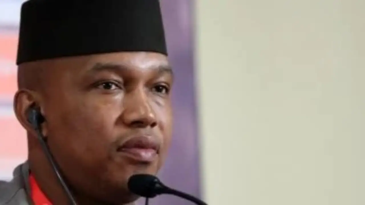 أسطورة السنغال.. رسالة غامضة تهز الجماهير قبل ساعات من نهائي أمم إفريقيا