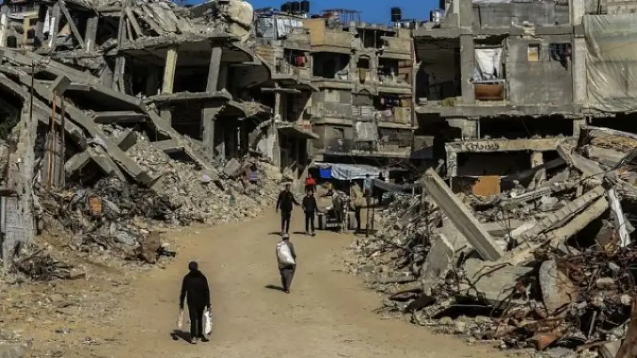 إعادة إعمار غزة.. تحرك يوناني مفاجئ يقلب الموازين ووزير الخارجية يحسم الموقف الحاسم