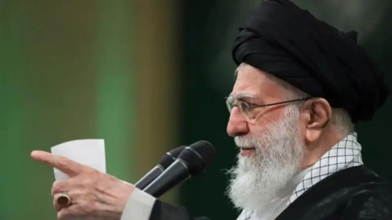 اغتيال خامنئي.. سفير أمريكي يكشف مخطط ترامب السري لإنهاء الصراع خلال أيام فقط