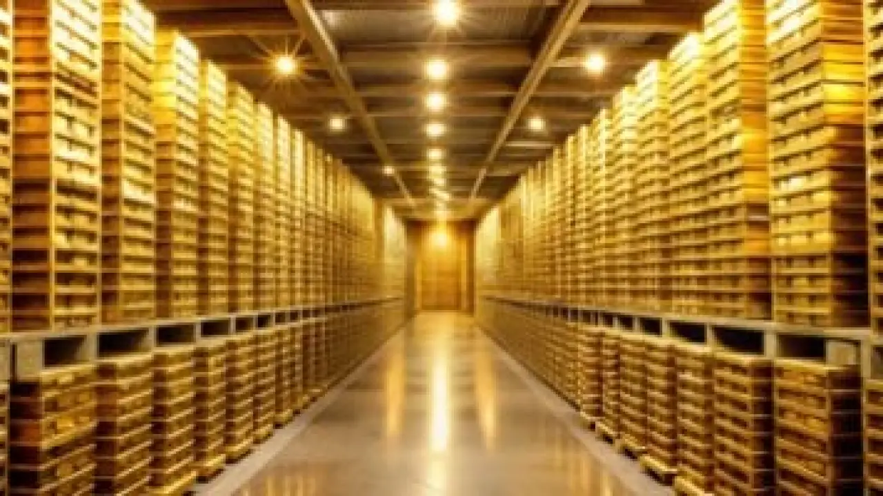 الذهب في مصر.. قفزة مفاجئة بختام التعاملات تصدم المتوقعين قبل ساعات من فبراير