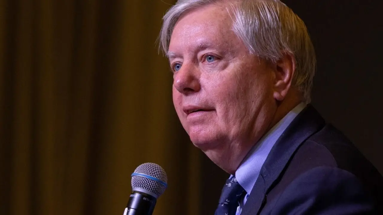 تحذير أمريكي صارم.. تحرك الجيش السوري ضد الأكراد يهدد بعودة عقوبات قيصر الحارقة