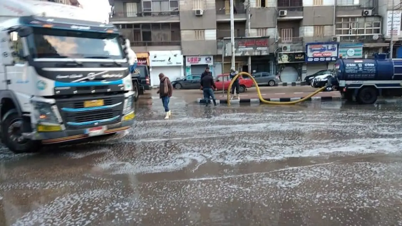 تحذير للمسافرين والموظفين.. ظاهرة شتوية خطيرة تضرب الطرق في ساعات الصباح الأولى