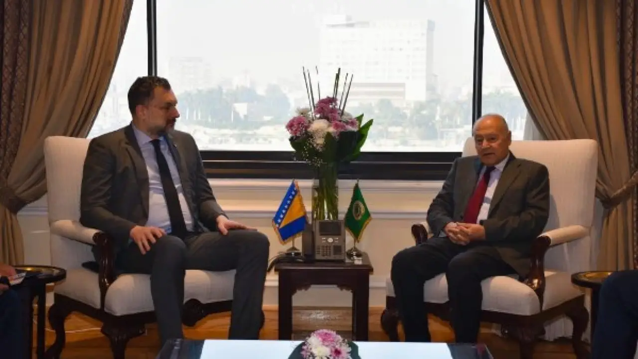 تحركات دولية طارئة.. توافق عربي بوسني ينهي الجدل حول ملفات شائكة في المنطقة